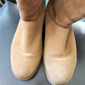 UGG Boots Womans size 9